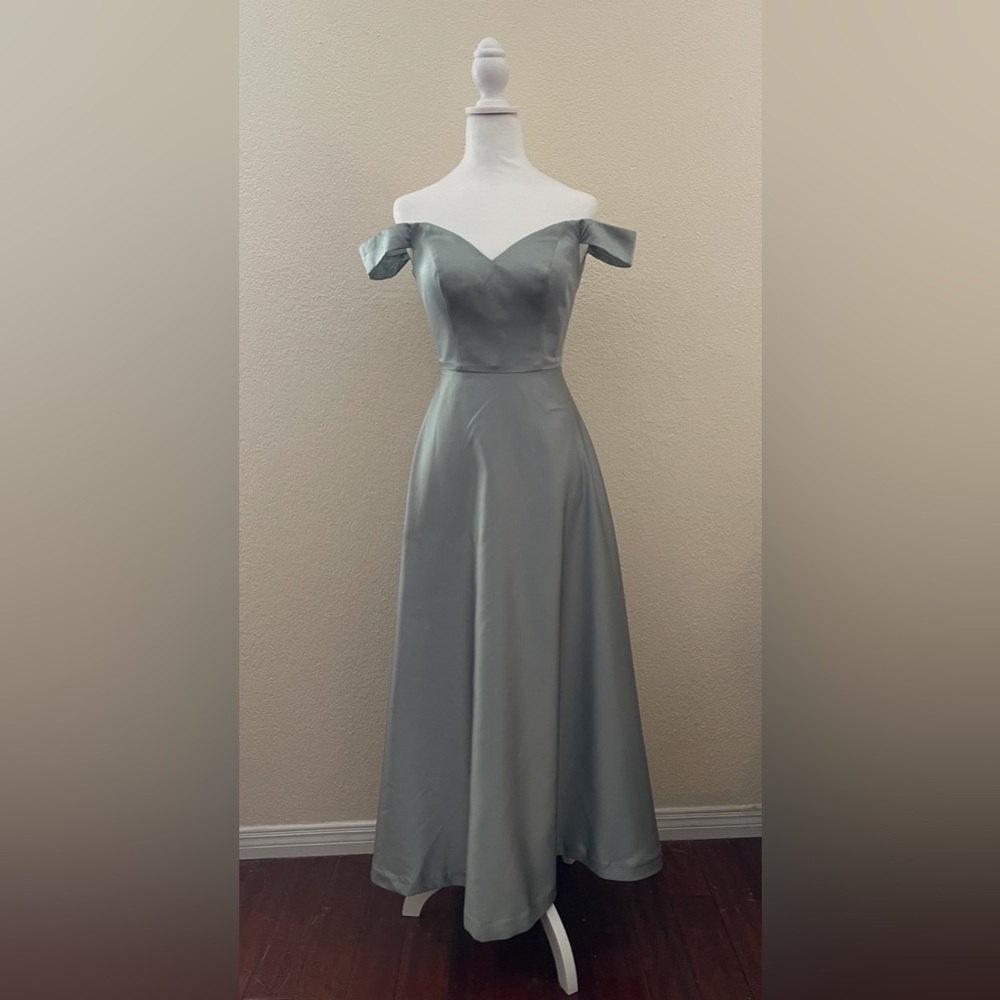 Elegant Sage Color Women's Dress